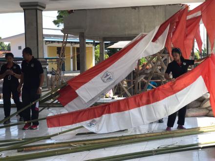 Pemasangan Umbul-umbul Bendera Merah Putih